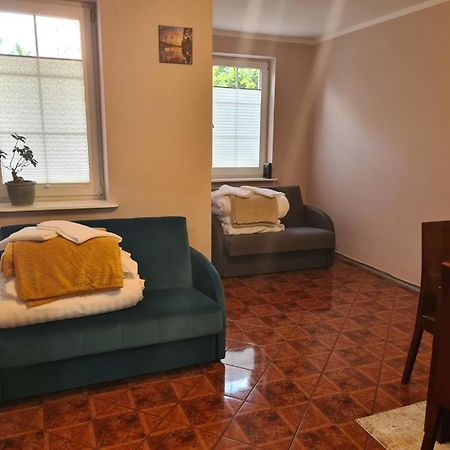 Apartament Koreczek โควอบเซก ภายนอก รูปภาพ