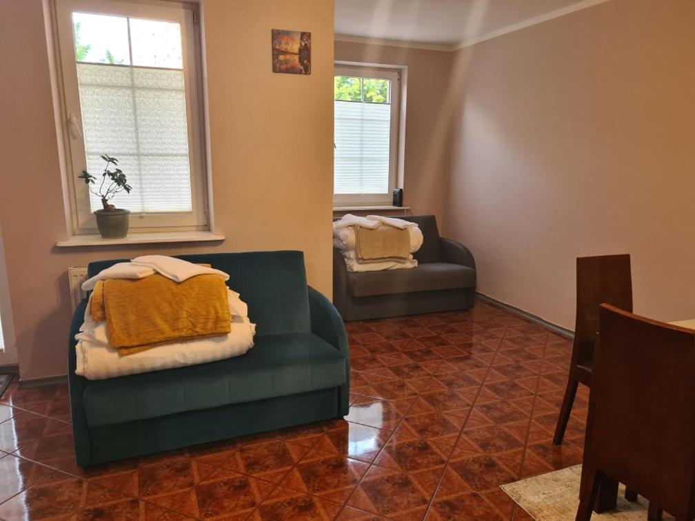 Apartament Koreczek โควอบเซก ภายนอก รูปภาพ
